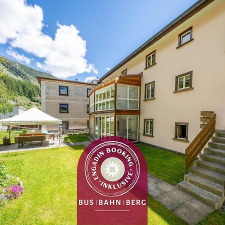 Chasa Plazza Gronda Apartment Lavin Exterior foto