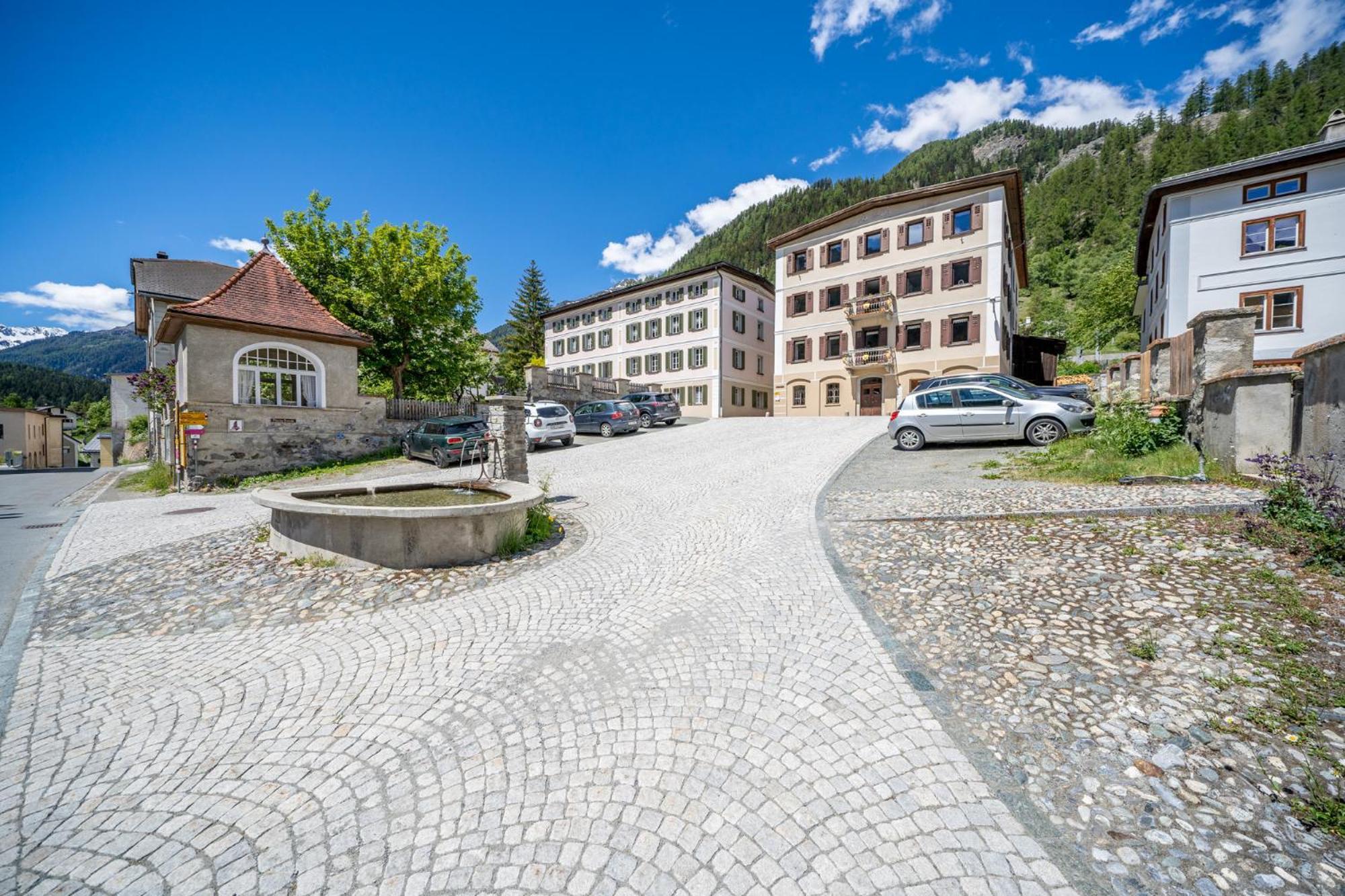 Chasa Plazza Gronda Apartment Lavin Exterior foto