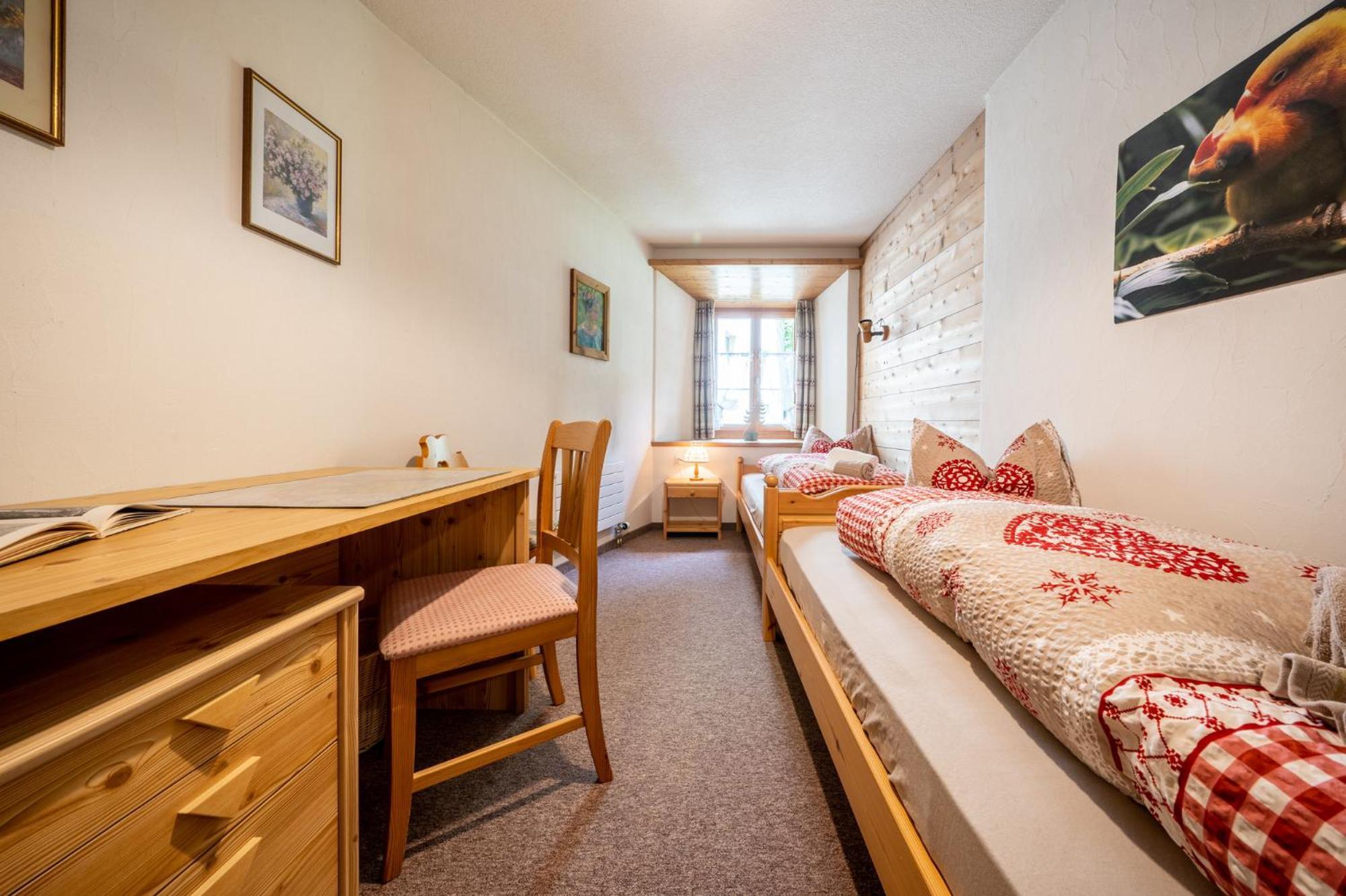 Chasa Plazza Gronda Apartment Lavin Exterior foto